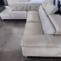 Divano  angolare in pelle