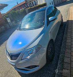 Lancia Ypsilon MYA NEOPATENTATI € 7000