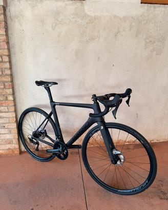 Bici da corsa modello Basso Venta