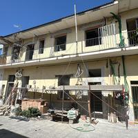 Investitore vuole Casa. villa capannone rudere