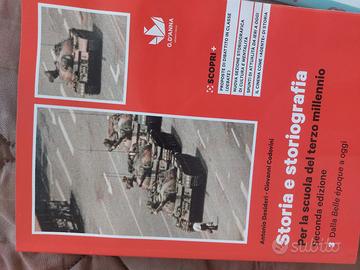libro di storia 