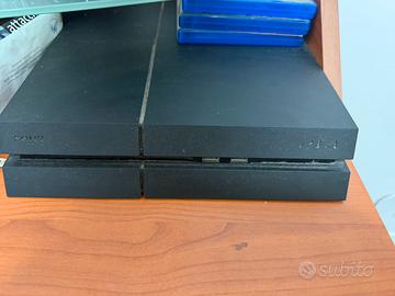Play station 4 + 3 giochi