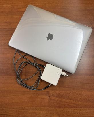 Macbook pro 15 touchbar 2016 ssd 500gb ram 16gb