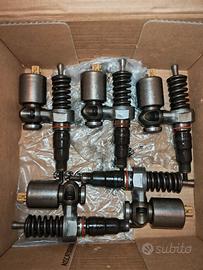 Lotto N.5 iniettori per Land Rover Defender Td5