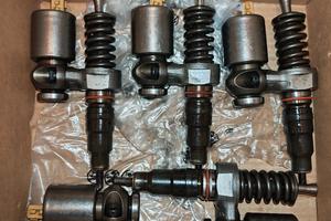 Lotto N.5 iniettori per Land Rover Defender Td5