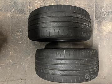 Bridgestone turanza T005 235/35r19. 91y