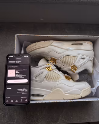 Jordan 4 Metallic Gold