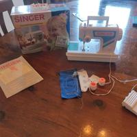 Macchina da Cucire Giocattolo Singer Anni 90 