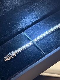 Bracciale tennis oro 18kt e diamanti naturali