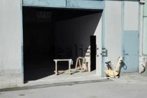 Capannone c3 uso artigianale deposito e magazzino