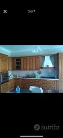 Cucina e Tavolo in Legno - Prezzo 2000€
