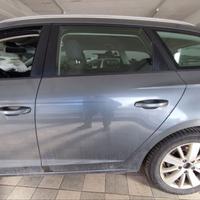 PORTA POSTERIORE SINISTRA PER LEON 5F8 ST 2018