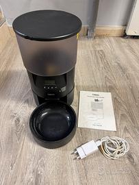 Dispenser automatico cibo
