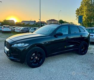 Jaguar F-Pace 2.0 D 180 CV AWD aut. R-Sport