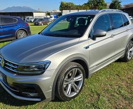 VOLKSWAGEN Tiguan 2.0 TDI SCR DSG Style BMT R-L