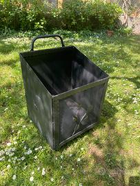 Carrello portalegna in ferro battuto