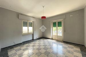 3 LOCALI A CASTROVILLARI