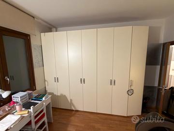 Cameda da letto ( Armadio + 2 letti da 120 x 190)