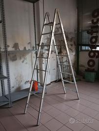 scala metallo altezza 240 centimetri circa