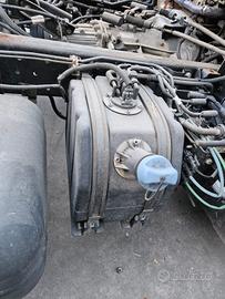 Serbatoio AdBlue per Nissan NT500 3.0 Diesel del 2