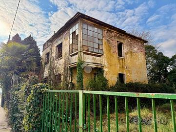 CASA INDIPENDENTE A FONTE