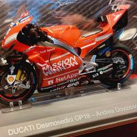 DUCATI Desmosedici MotoGP 2019 1:18 Dovizioso IXO