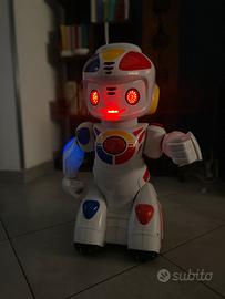 ROBOT EMILIO