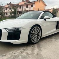 R8 5.2 540 CV RVS limited edition