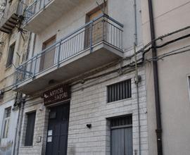Vendita terratetto unifamil. Gangi Via Repubblica