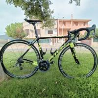 Bici da corsa In carbonio Piton