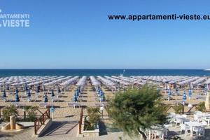 Vieste Settembre fronte mare Lung. Europa