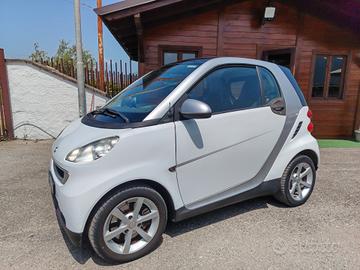 Smart ForTwo 800 33 kW coupé pulse cdi