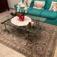 Tavolino in Cristallo con Piedi Antichi