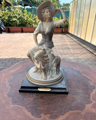 Statua