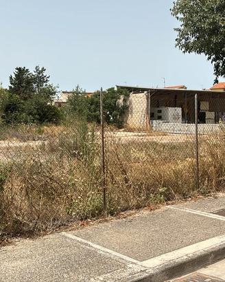 Terreno Edificabile Frazionabile in Due Lotti