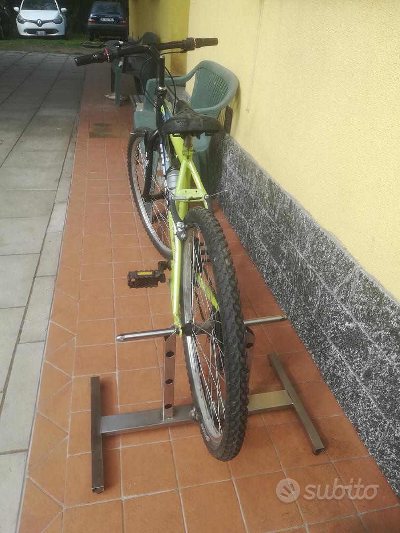 Cavalletto manutenzione bici - Biciclette In vendita a Varese