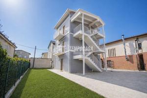 Appartamenti di nuova Costruzione a Montecosaro Sc