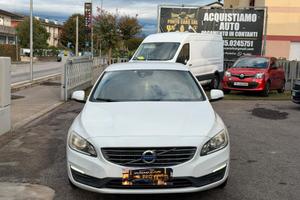 Volvo V60 D2 Geartronic Momentum N1