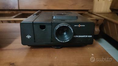 Proiettore di diapositive vintage funzionante