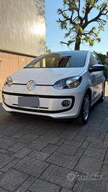 Volkswagen up! 1.0 75 CV High up! – Full Optional