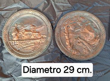 Piatti in rame da appendere 