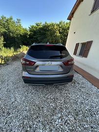 Nissan qashai tenuta benissimo