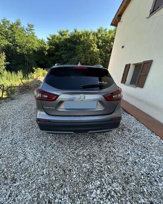 Nissan qashai tenuta benissimo
