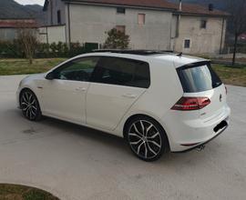 VOLKSWAGEN Golf 7 GTD