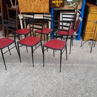 sedie con seduta rossa