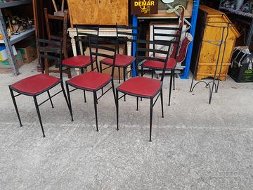 sedie con seduta rossa