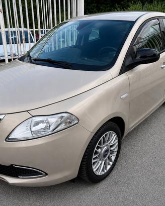 LANCIA Ypsilon 0.9 T.Air 85CV 5p. Met.Ec. Gold LAN