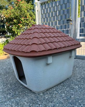 Cuccia in resina per cane