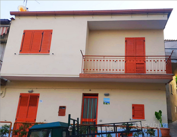 Casa indipendente - Caprioli-Golfo Palinuro