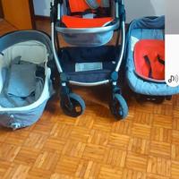due passeggini 
